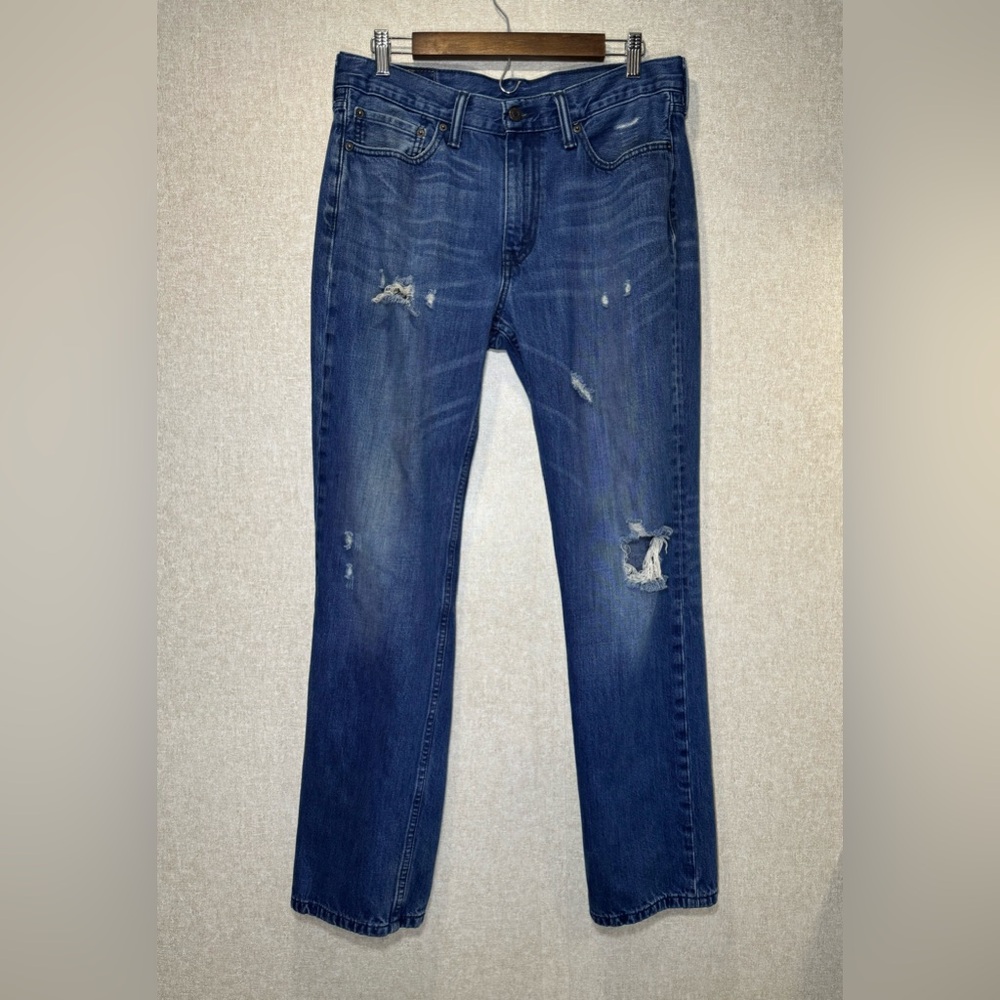 Levi’s Distressed 514 Men’s Medium Wash Blue Jeans Thrashed Size 33x32